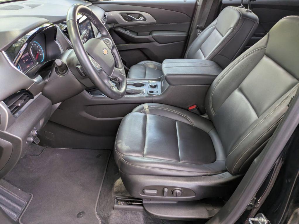 used 2023 Chevrolet Traverse car, priced at $34,916