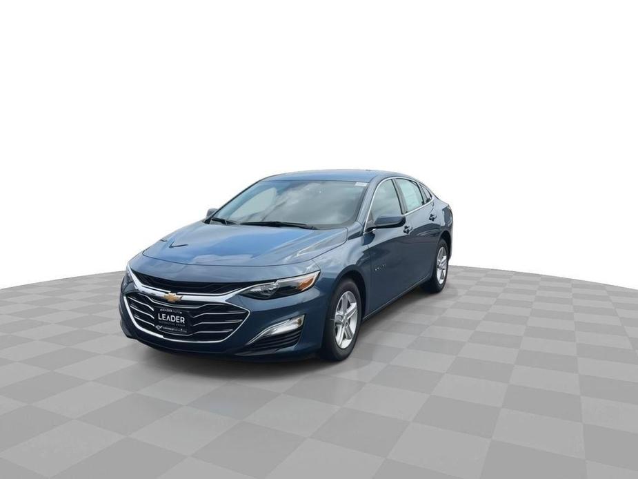 new 2025 Chevrolet Malibu car, priced at $24,874