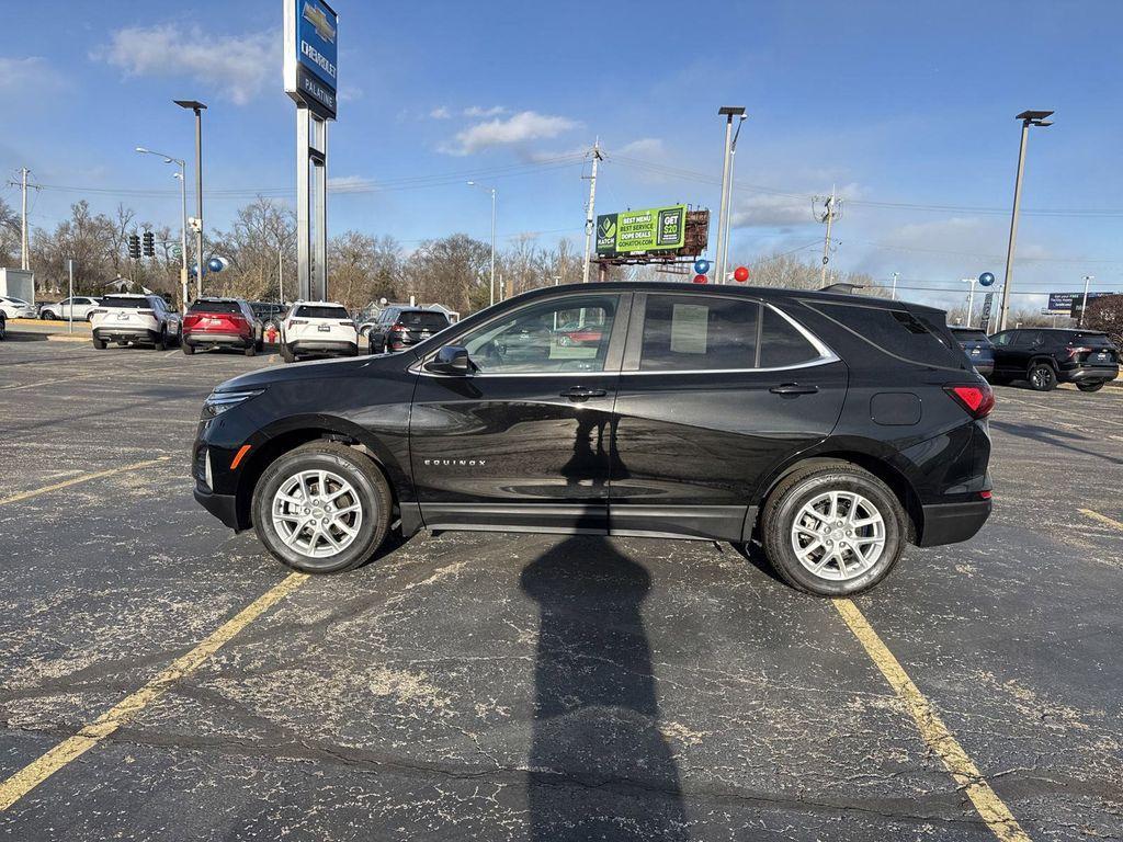 used 2024 Chevrolet Equinox car, priced at $23,872