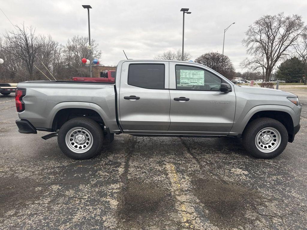 new 2024 Chevrolet Colorado car, priced at $29,981