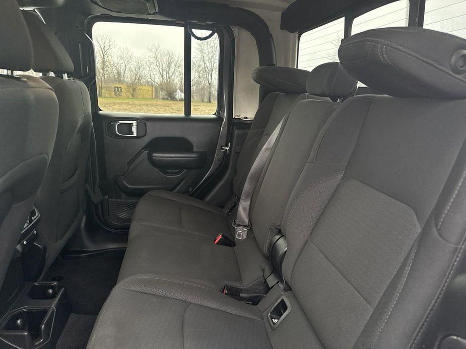 used 2022 Jeep Gladiator car, priced at $34,393