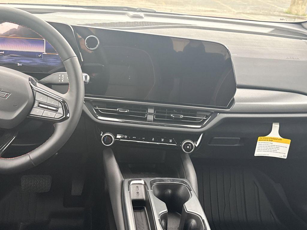 new 2025 Chevrolet Equinox EV car, priced at $43,803