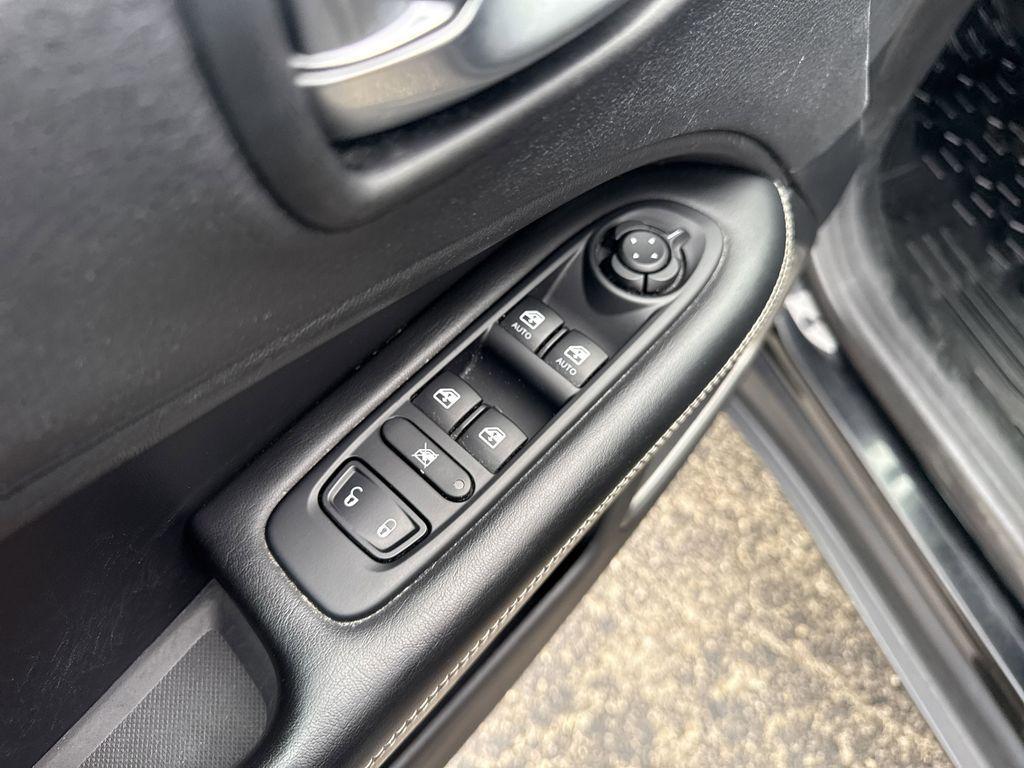 used 2021 Jeep Compass car, priced at $20,856