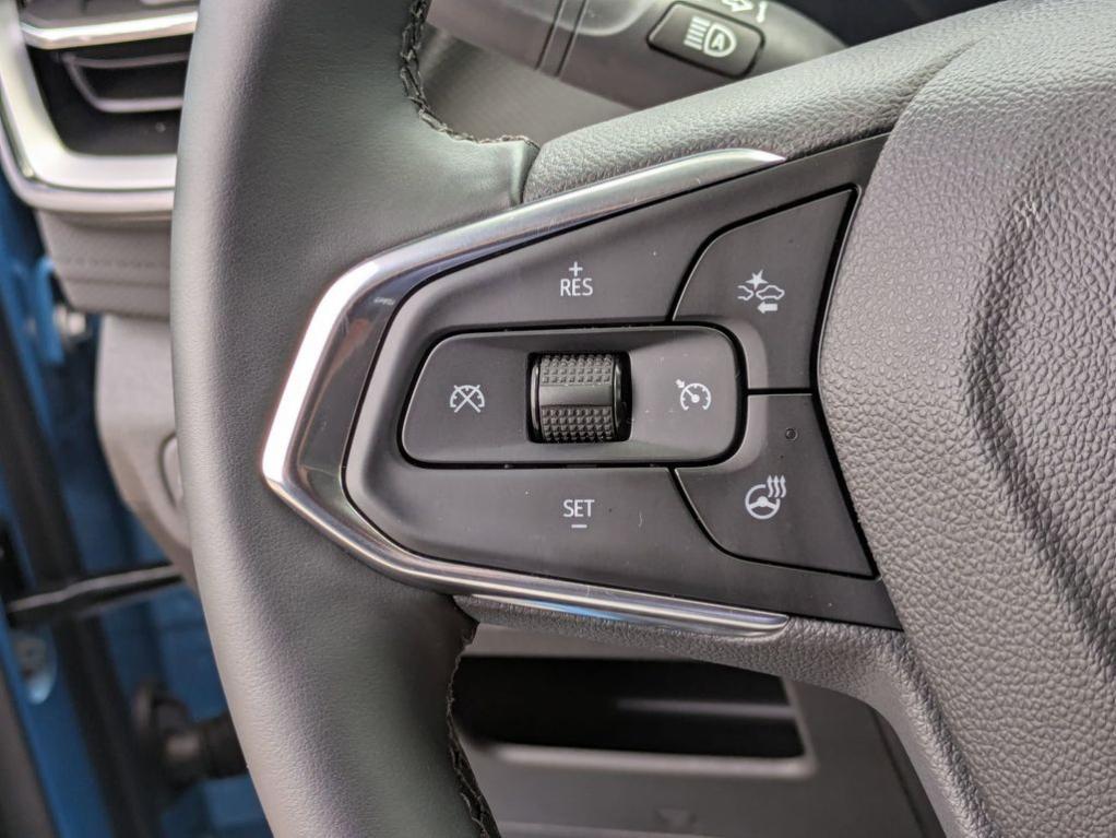new 2025 Chevrolet TrailBlazer car, priced at $29,300