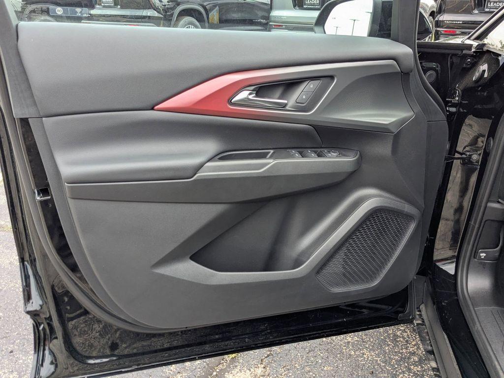 new 2025 Chevrolet Equinox EV car, priced at $42,163