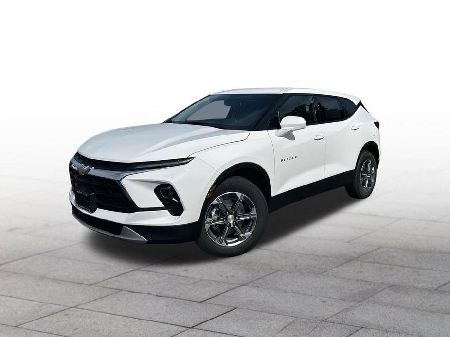 new 2025 Chevrolet Blazer car, priced at $34,995