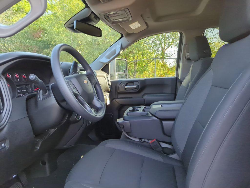 new 2025 Chevrolet Silverado 2500 car, priced at $53,910