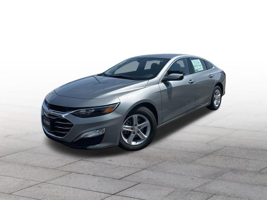 new 2025 Chevrolet Malibu car, priced at $24,687