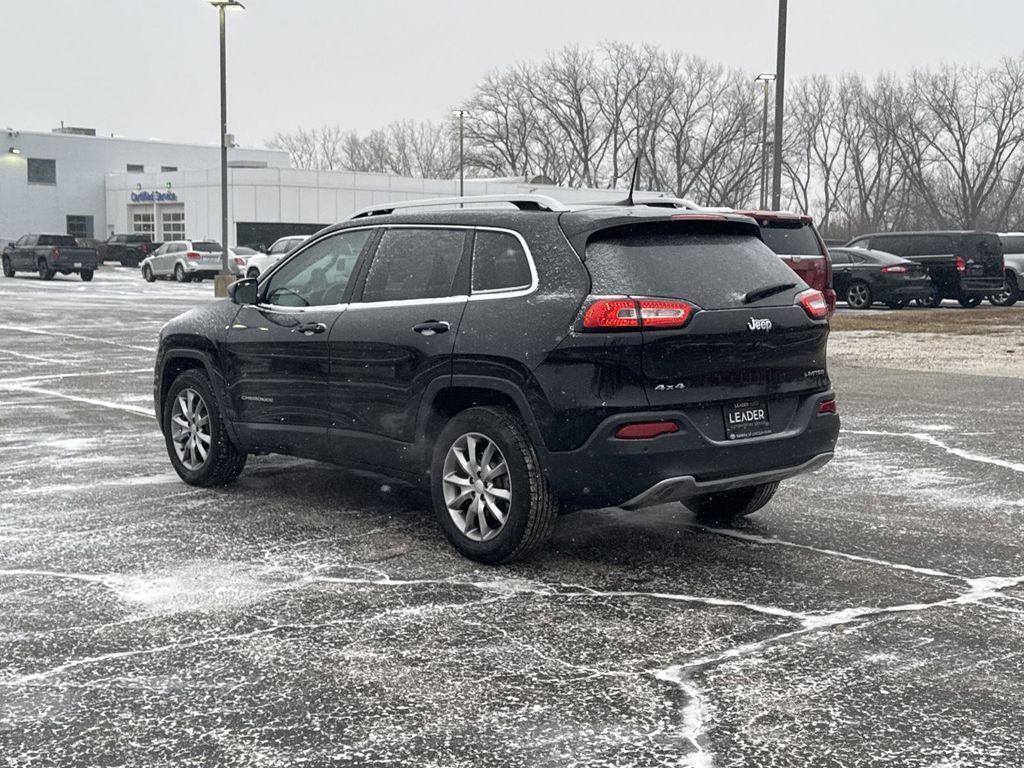 used 2018 Jeep Cherokee car, priced at $16,834