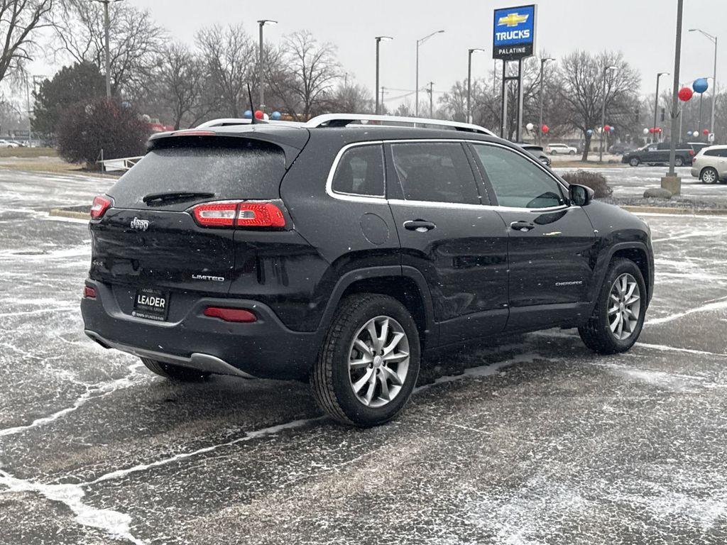 used 2018 Jeep Cherokee car, priced at $16,834