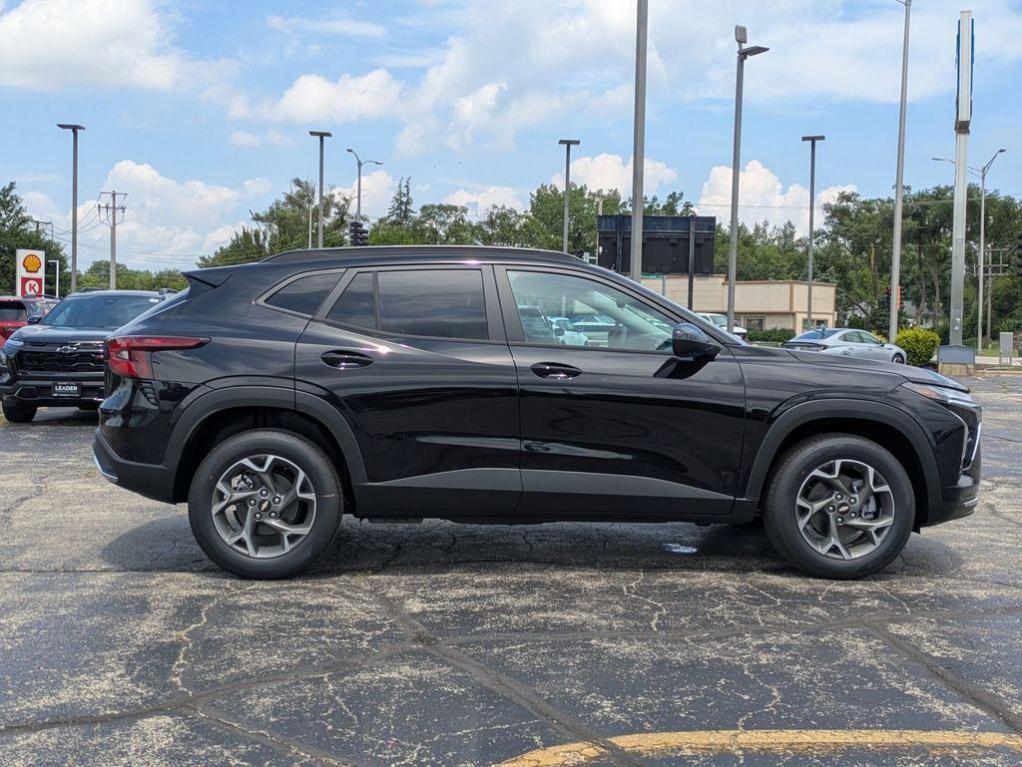 new 2025 Chevrolet Trax car, priced at $23,826