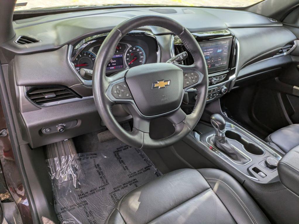 used 2022 Chevrolet Traverse car, priced at $33,484