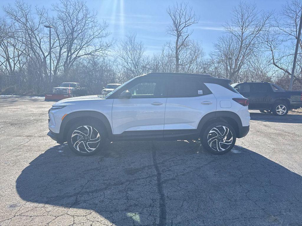 new 2025 Chevrolet TrailBlazer car, priced at $32,804