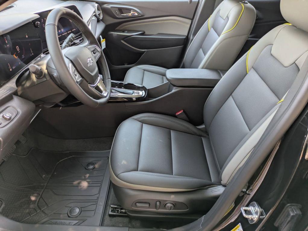 new 2025 Chevrolet Trax car, priced at $25,952