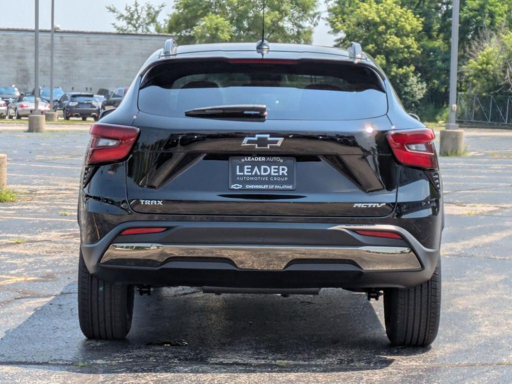 new 2025 Chevrolet Trax car, priced at $25,952