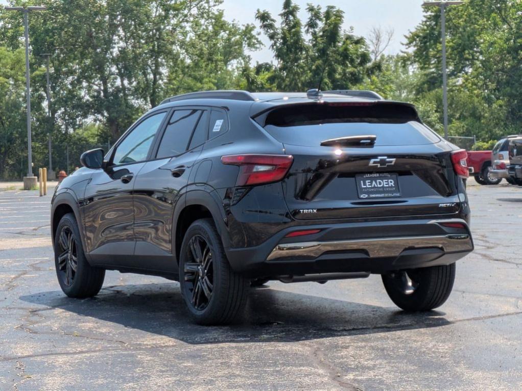 new 2025 Chevrolet Trax car, priced at $25,952
