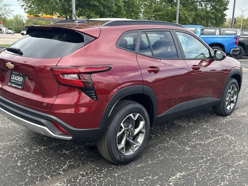 new 2025 Chevrolet Trax car, priced at $23,718