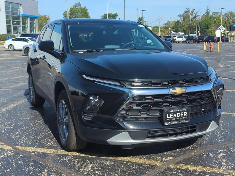 new 2025 Chevrolet Blazer car, priced at $34,993