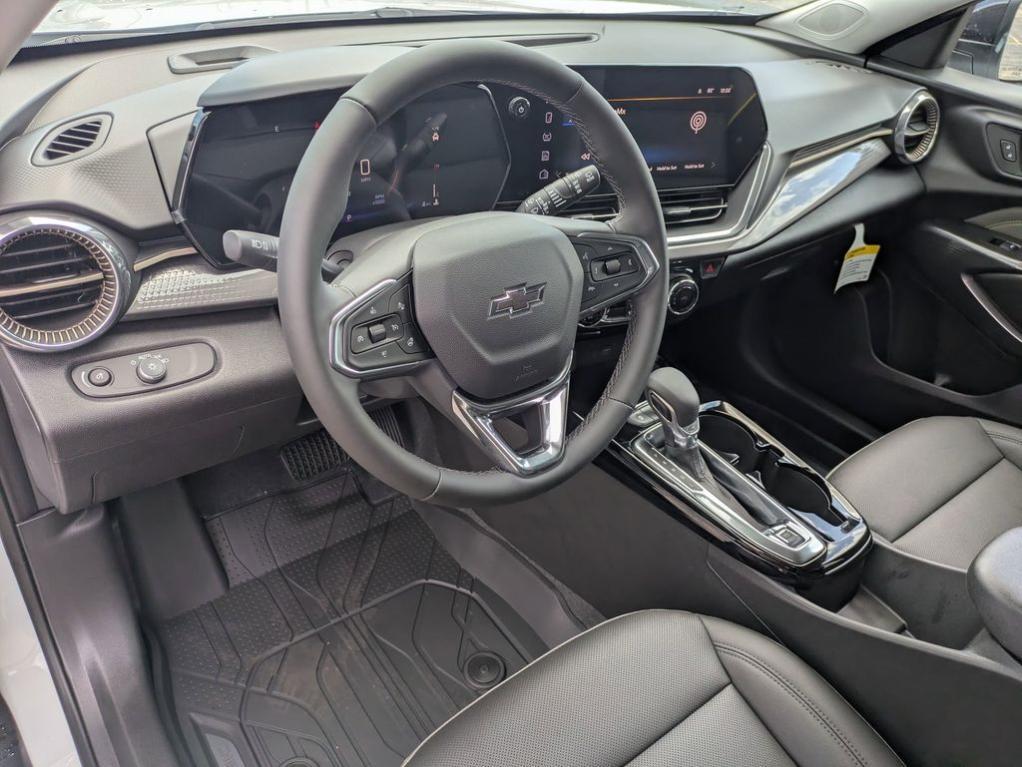 new 2025 Chevrolet Trax car, priced at $25,975