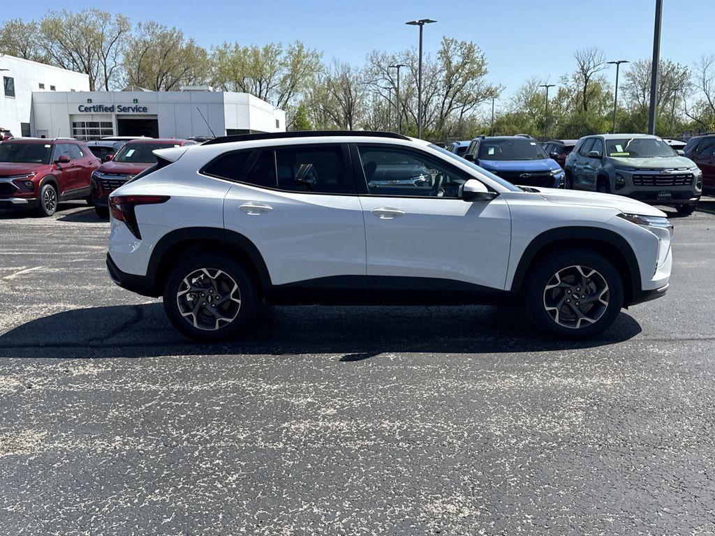 new 2025 Chevrolet Trax car, priced at $23,718