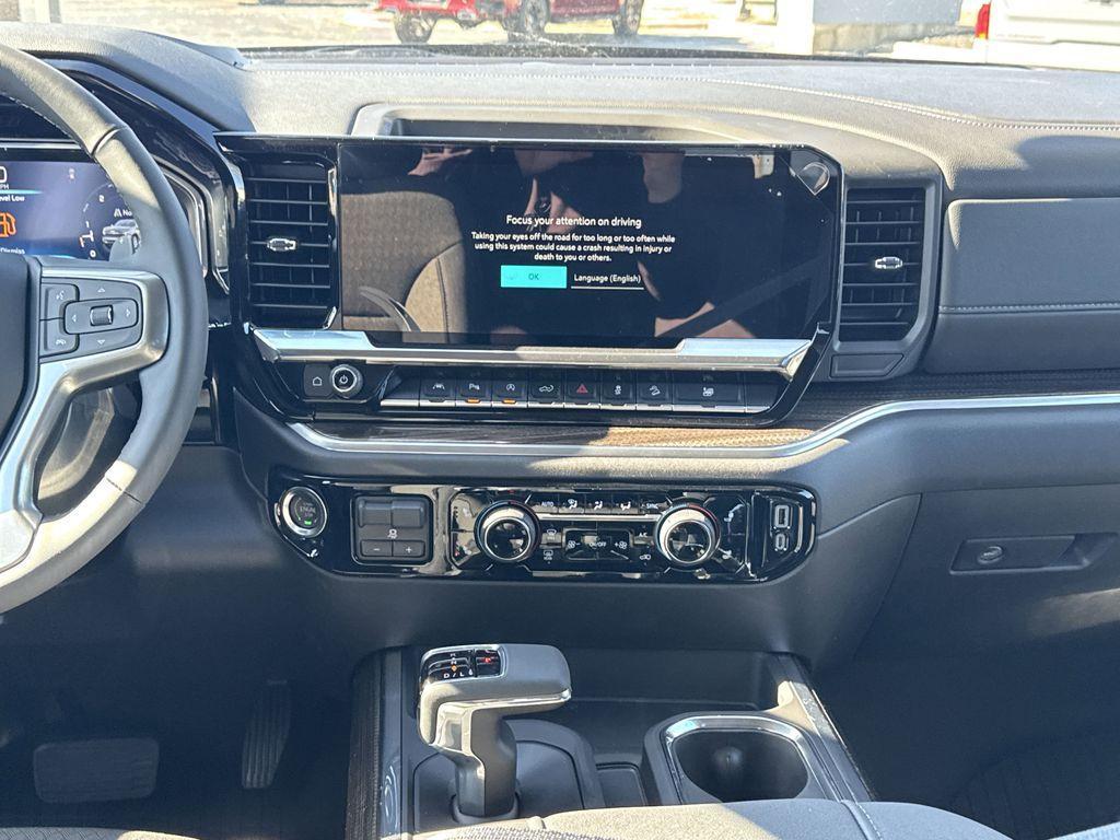 new 2025 Chevrolet Silverado 1500 car, priced at $56,732