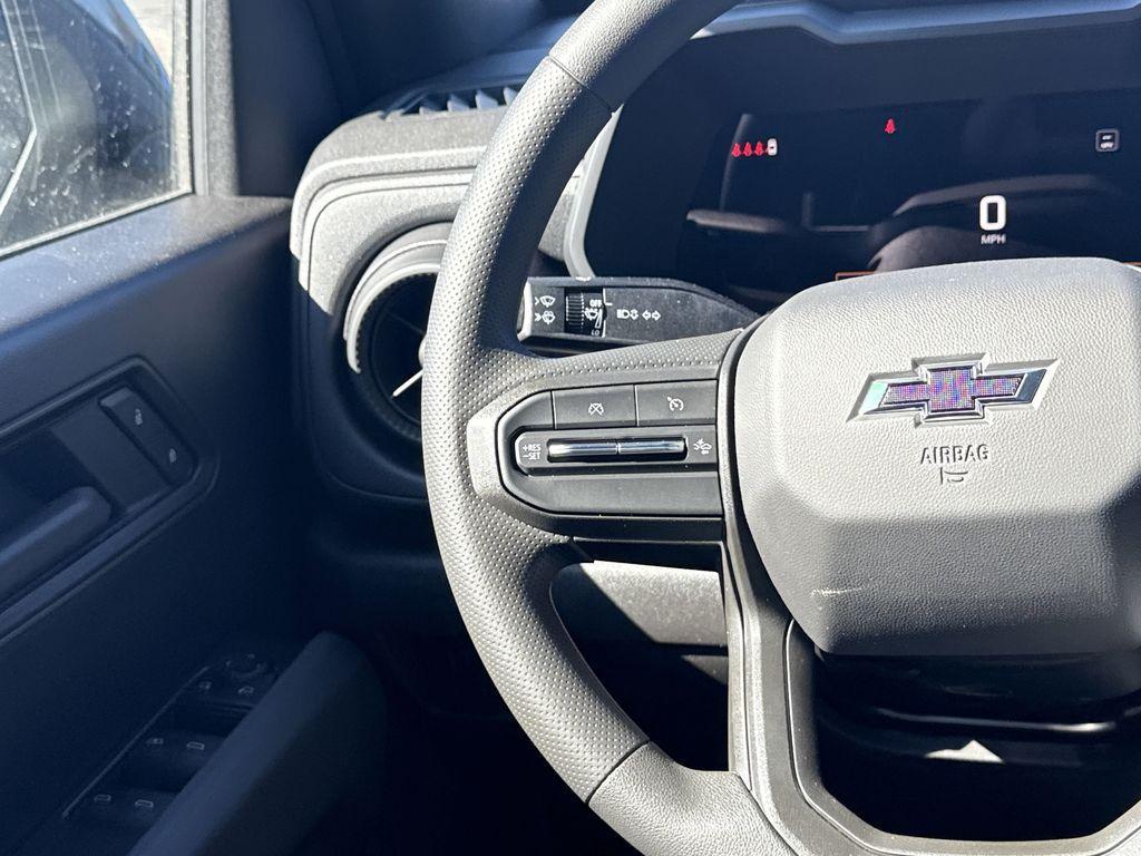 new 2025 Chevrolet Colorado car, priced at $41,684