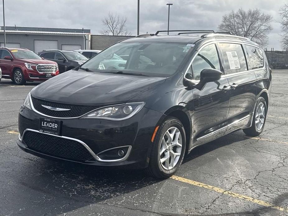 used 2018 Chrysler Pacifica car, priced at $18,264