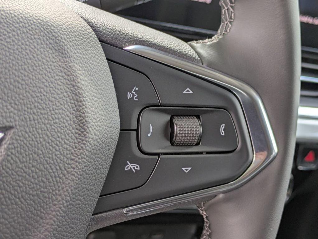 new 2025 Chevrolet Trax car, priced at $23,826