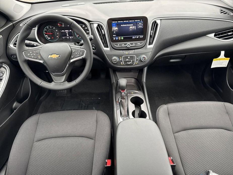 new 2025 Chevrolet Malibu car, priced at $25,933