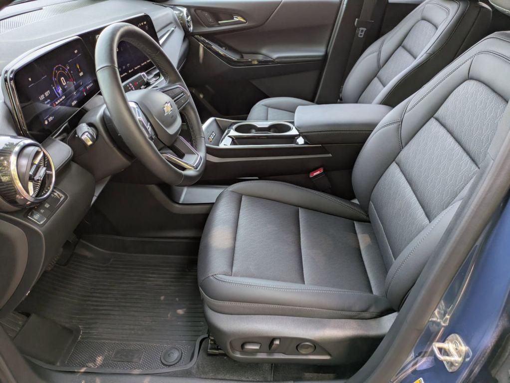 new 2025 Chevrolet Equinox car, priced at $30,739