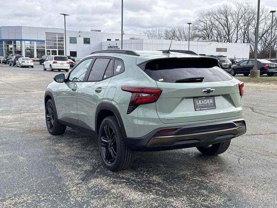 new 2025 Chevrolet Trax car, priced at $27,335