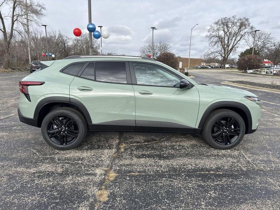 new 2025 Chevrolet Trax car, priced at $27,335