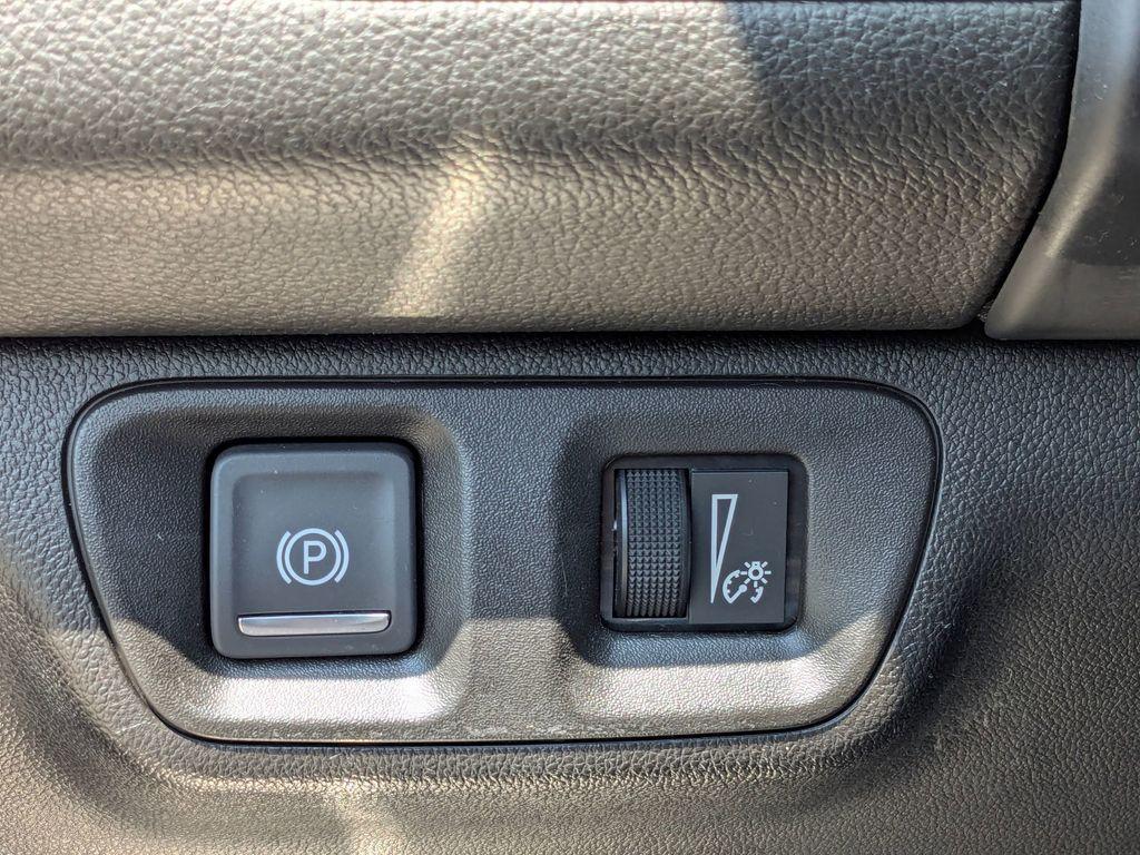used 2023 GMC Acadia car, priced at $28,936