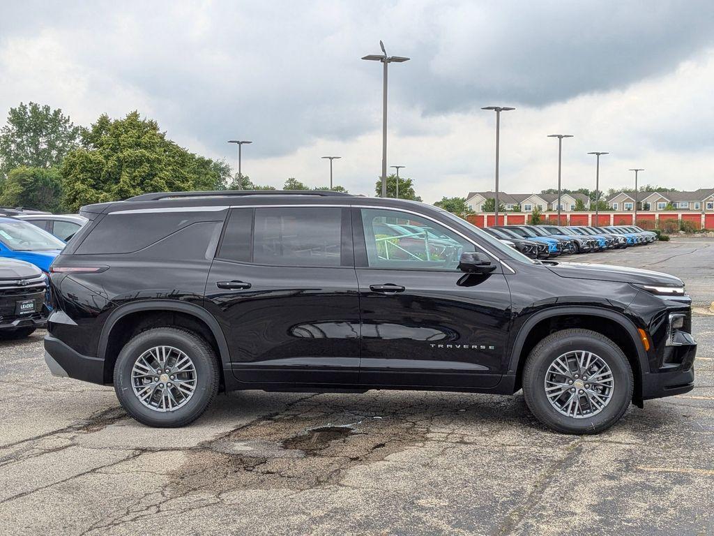 new 2025 Chevrolet Traverse car, priced at $41,706