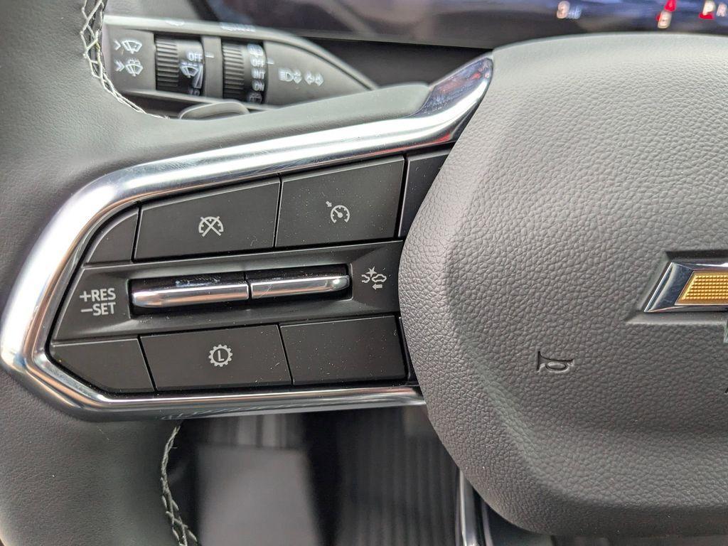 new 2025 Chevrolet Traverse car, priced at $41,706