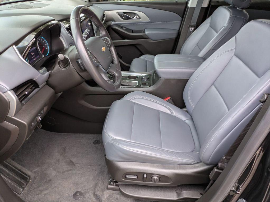 used 2021 Chevrolet Traverse car, priced at $33,313