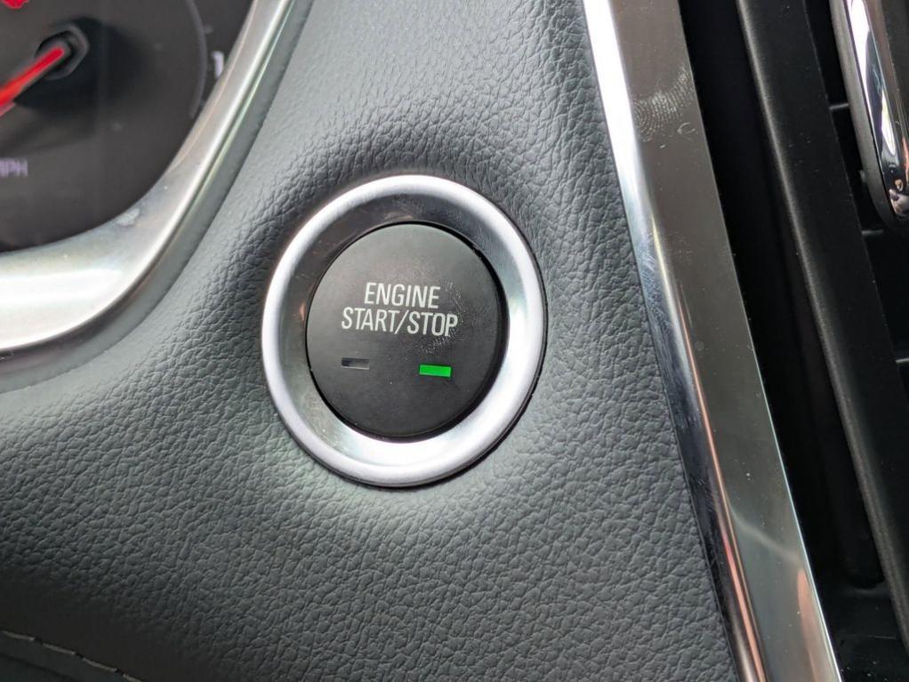 used 2021 Chevrolet Traverse car, priced at $33,313