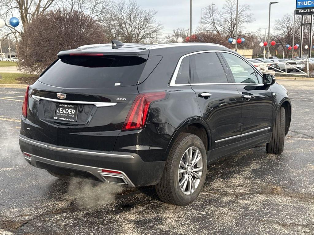 used 2022 Cadillac XT5 car, priced at $34,343