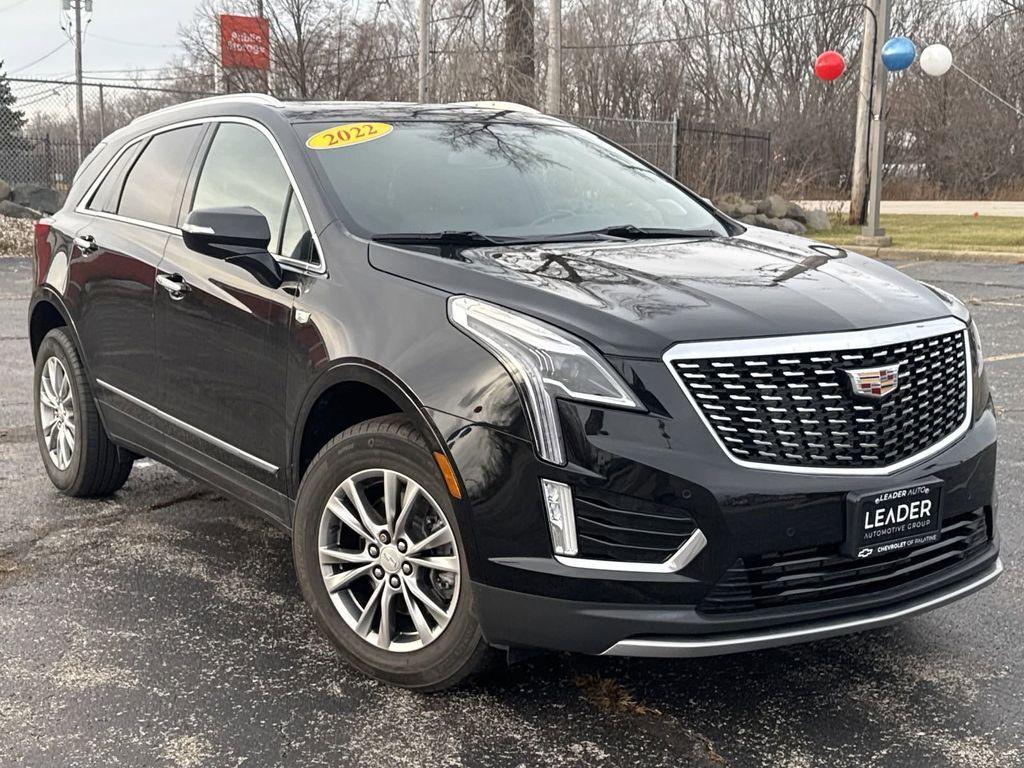 used 2022 Cadillac XT5 car, priced at $34,343