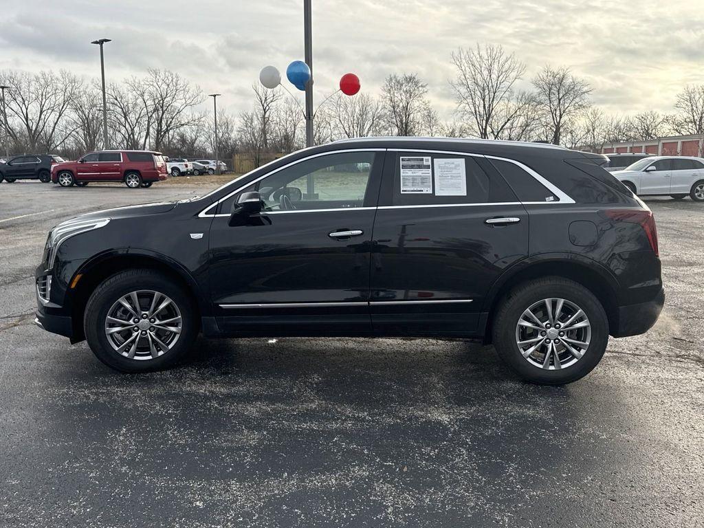 used 2022 Cadillac XT5 car, priced at $34,343