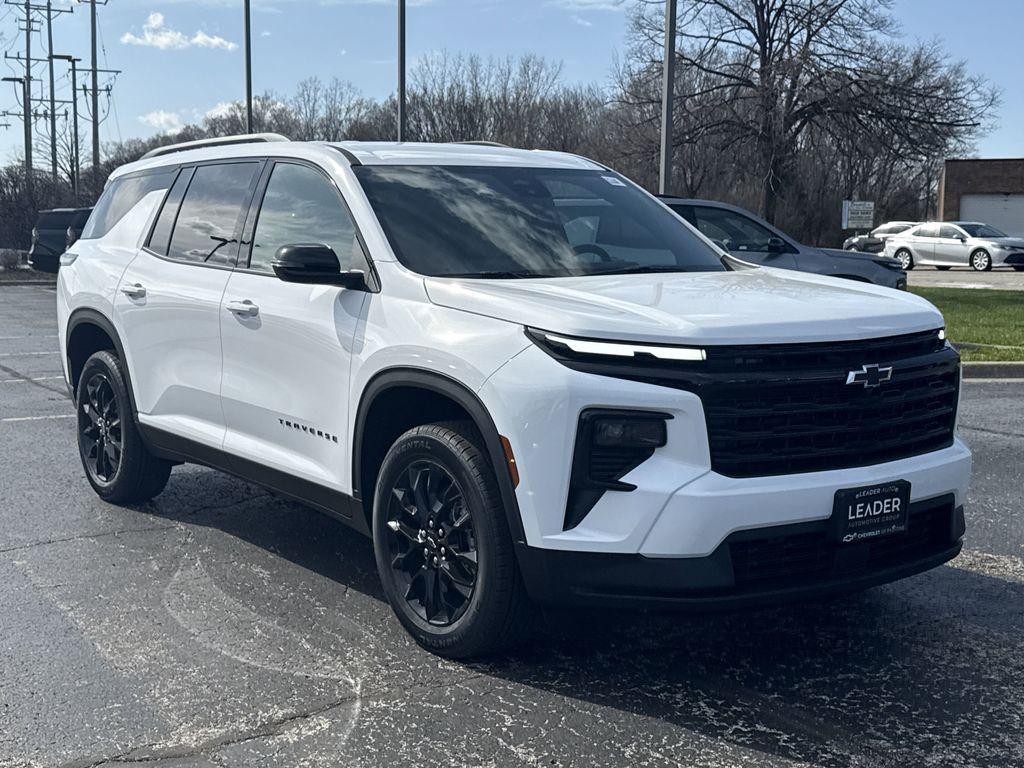 new 2025 Chevrolet Traverse car, priced at $43,309