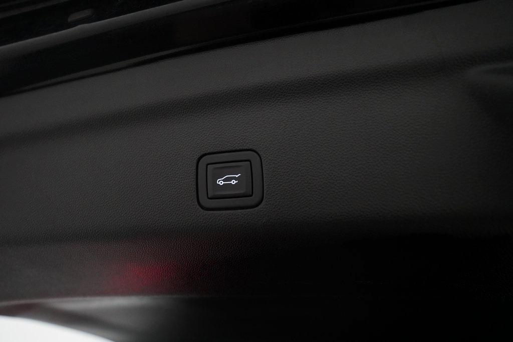 used 2024 Chevrolet Tahoe car, priced at $51,287