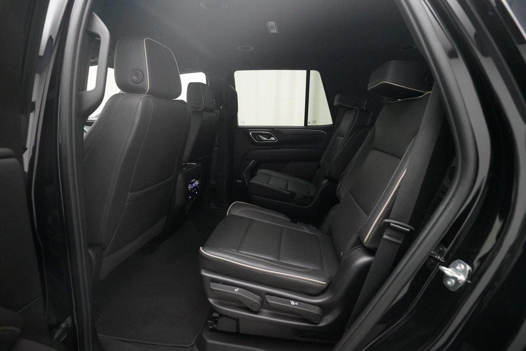 used 2024 GMC Yukon car, priced at $60,202