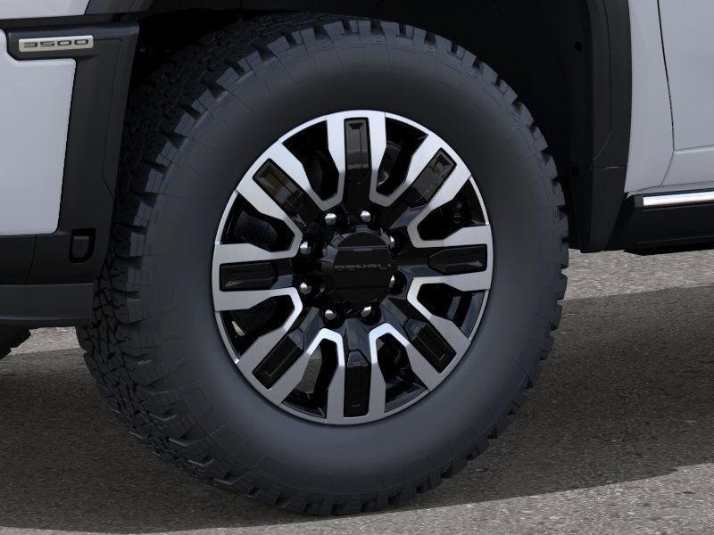 new 2025 GMC Sierra 3500 car, priced at $100,204