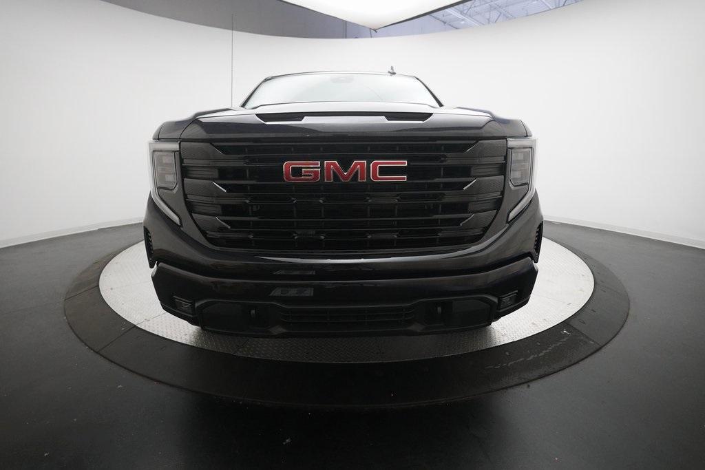 used 2025 GMC Sierra 1500 car, priced at $40,723