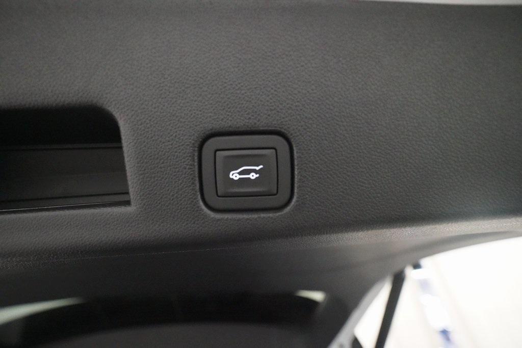 used 2025 GMC Acadia car, priced at $44,642