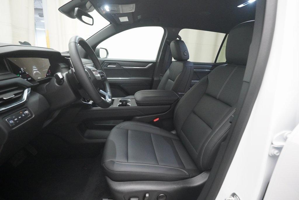 used 2025 GMC Acadia car, priced at $44,642