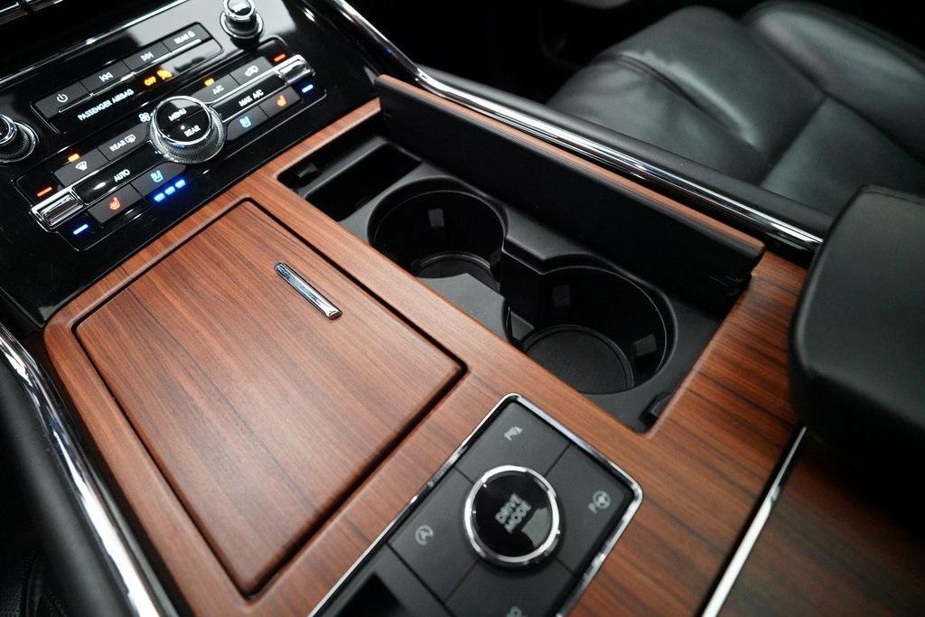 used 2019 Lincoln Navigator L car, priced at $38,446