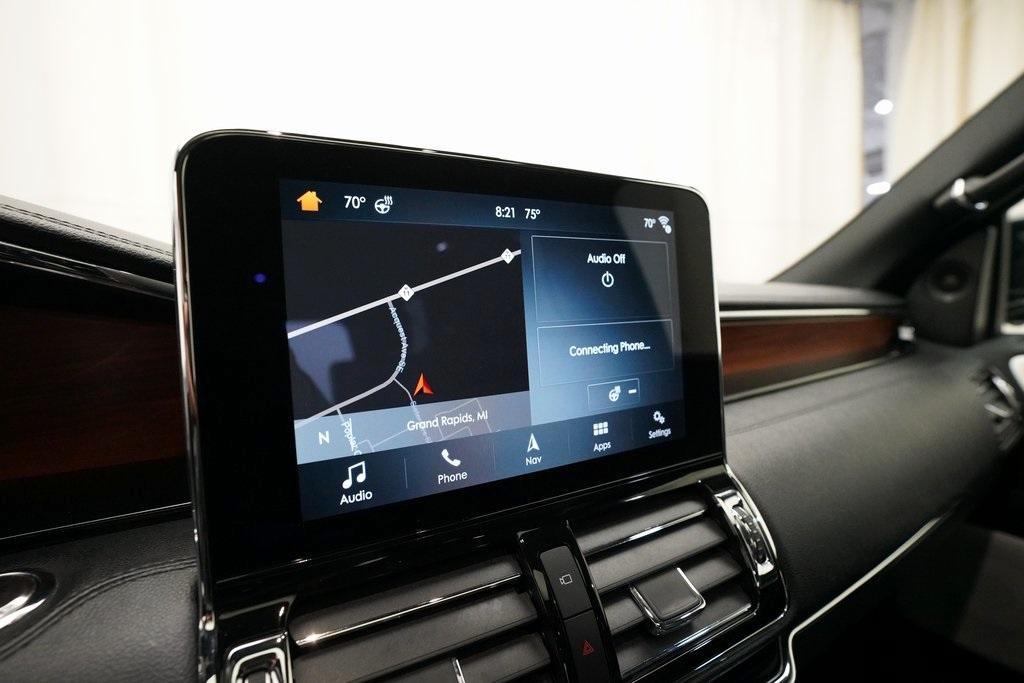 used 2019 Lincoln Navigator L car, priced at $38,446