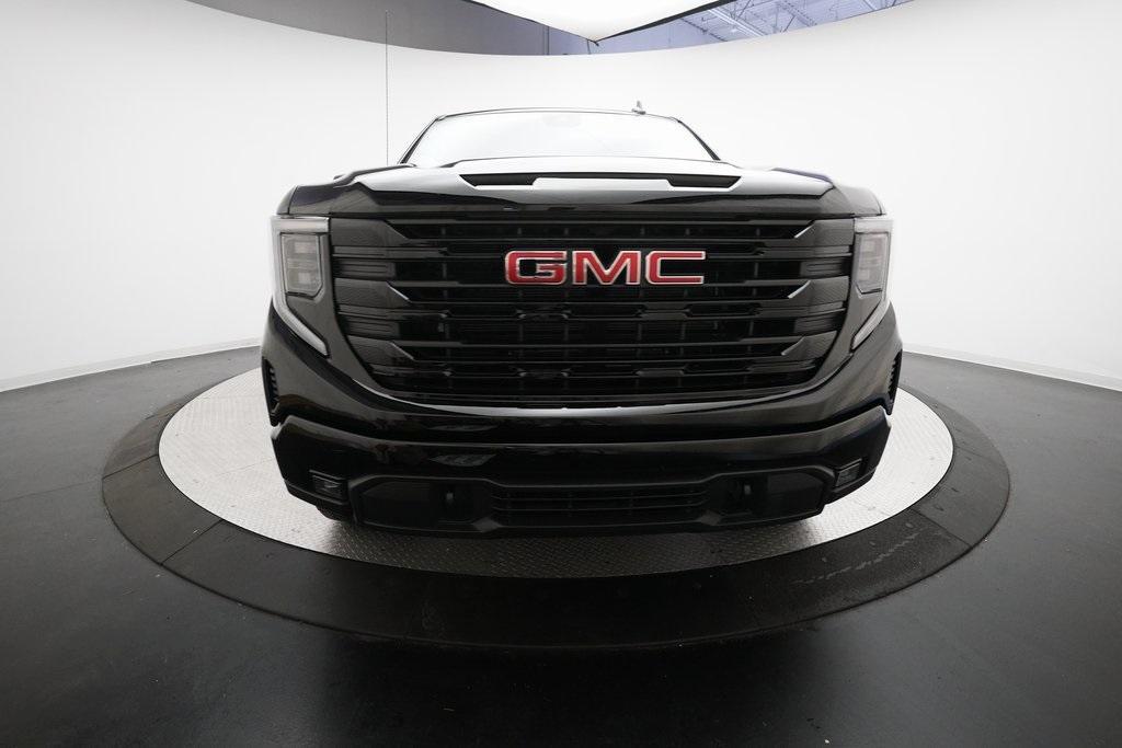 used 2025 GMC Sierra 1500 car, priced at $44,026